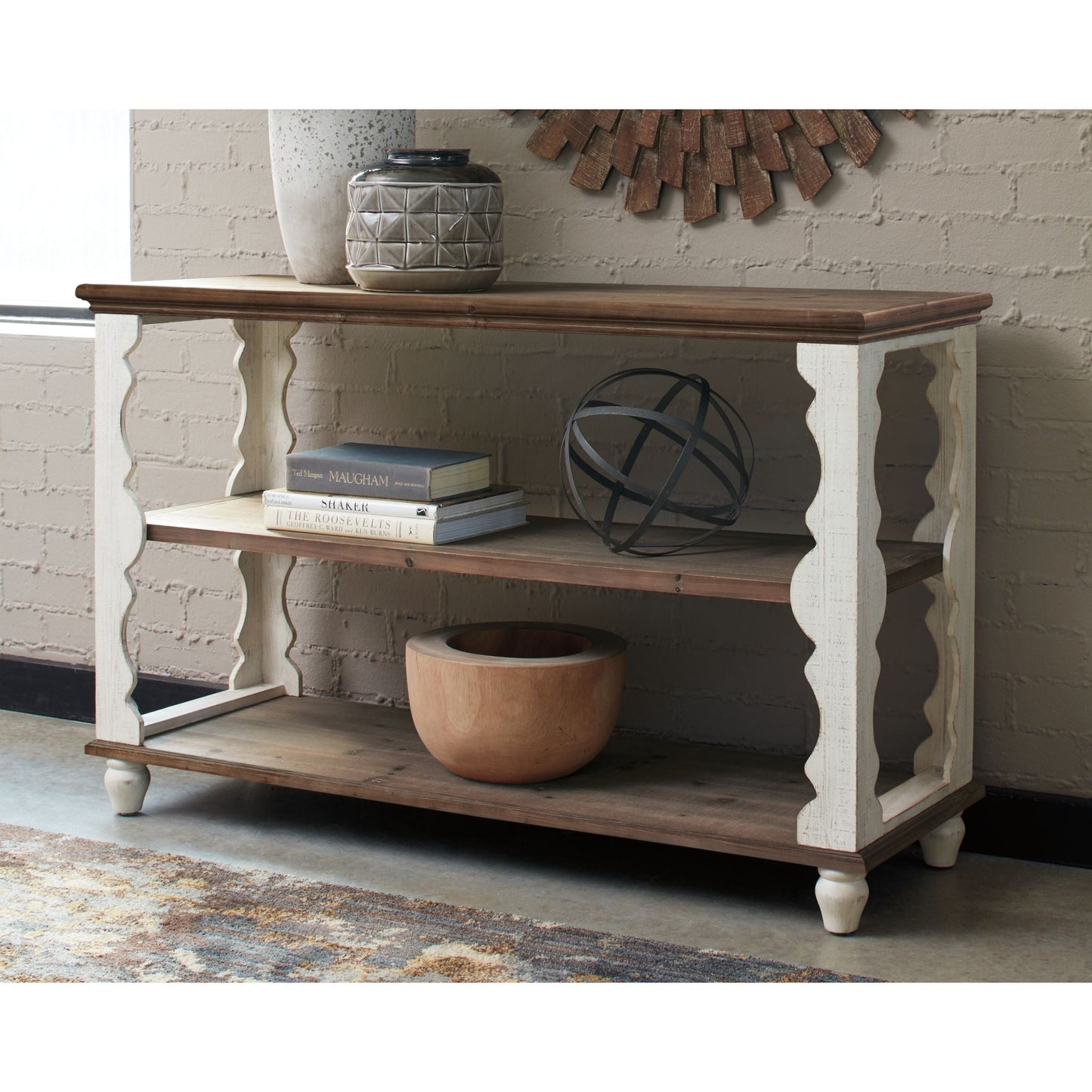 Table d'appoint Alwyndale - Blanc antique/marron