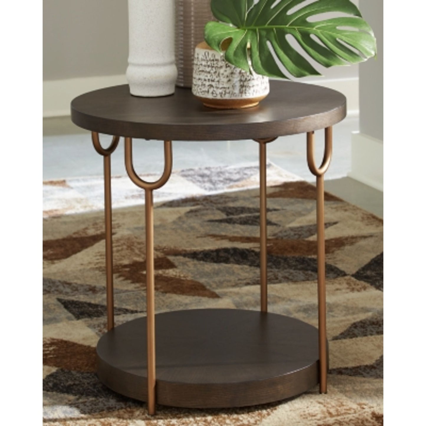 Table d'appoint Brazburn - Finition marron foncé/doré