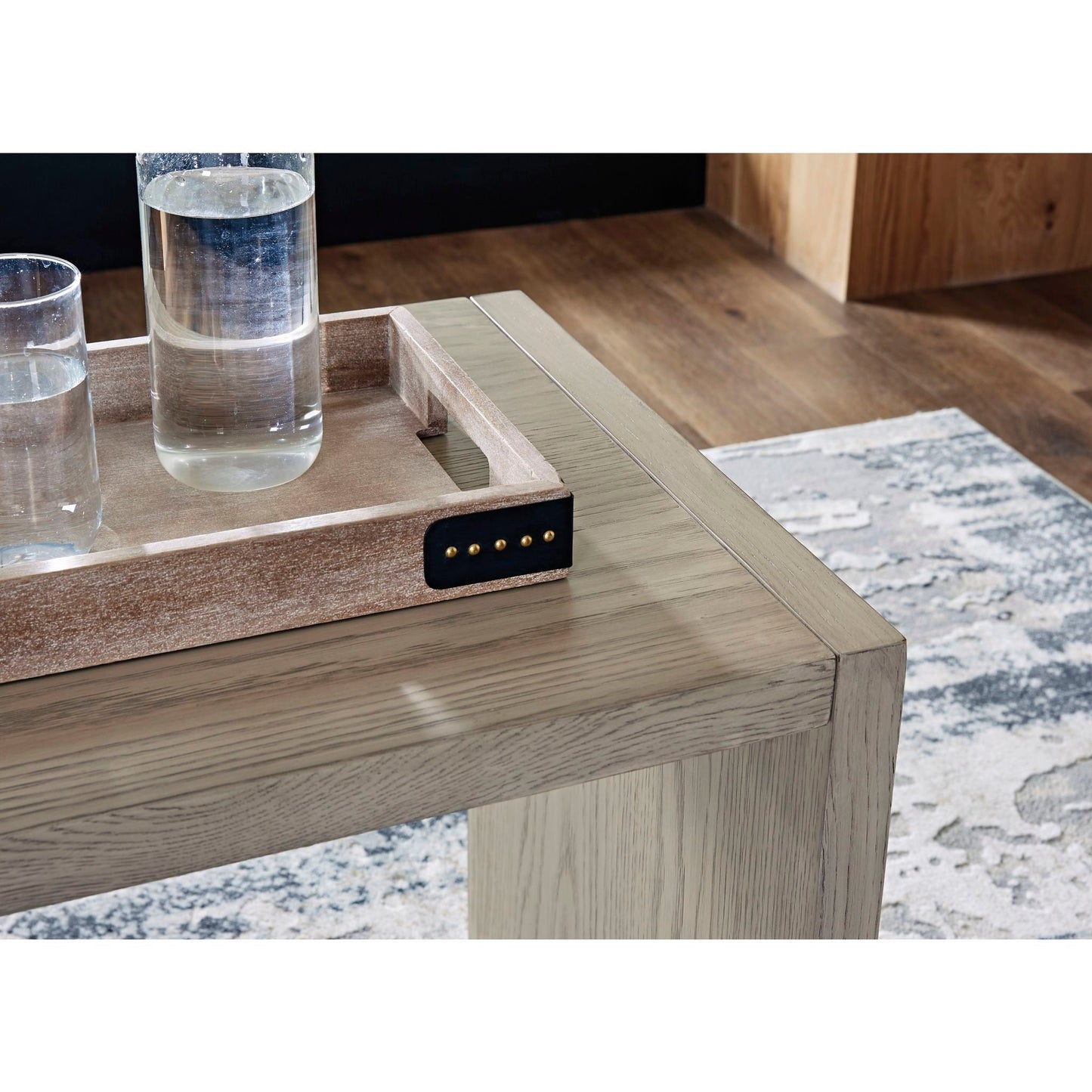 Table basse en forme de Dalenville