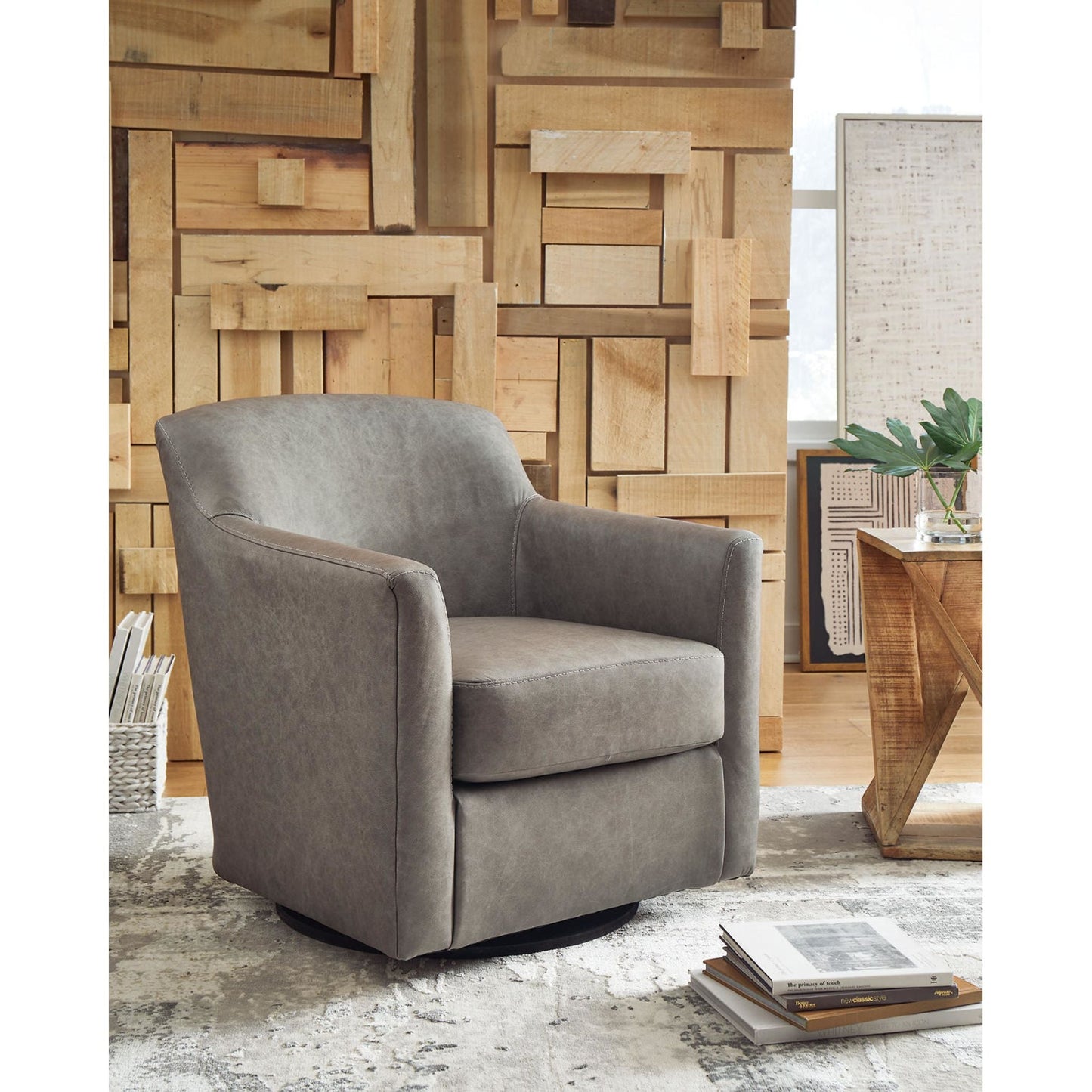 Chaise pivotante Bradney